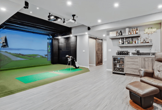 Golf Simulator: Elevate Your Game Indoors